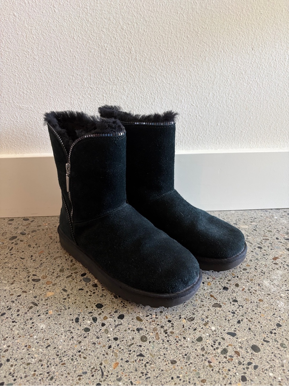 UGG Black Florence Short Fur-Trim Zip Boots
